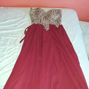 Burgundy Dress - Speciaal Occasion
